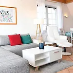 Fuerst Apartment *